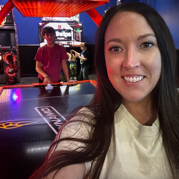 Meet your Posher, Randi - Picture 5 of 5